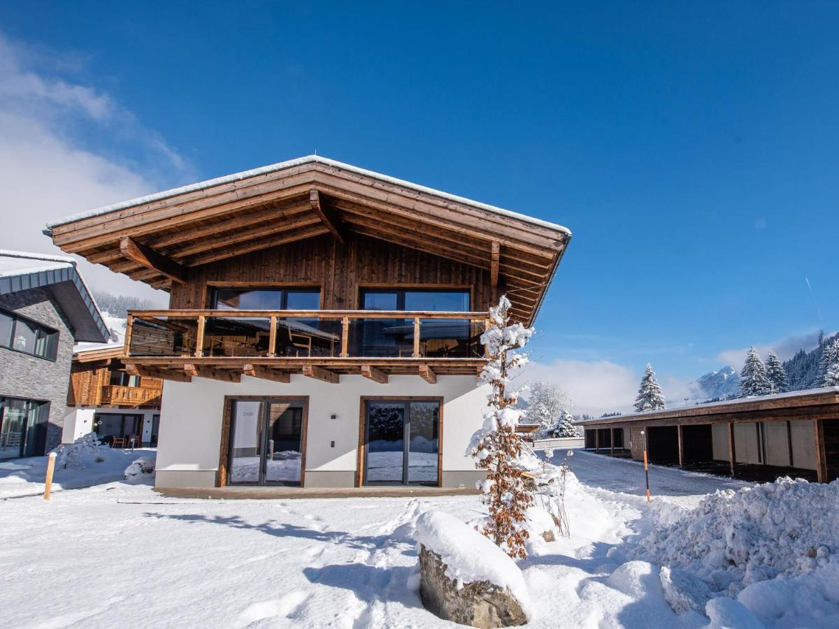 Apartment In Wald Im Pinzgau With A Carport Exterior foto